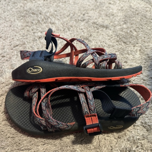 Chaco Size 7 - Picture 3 of 3